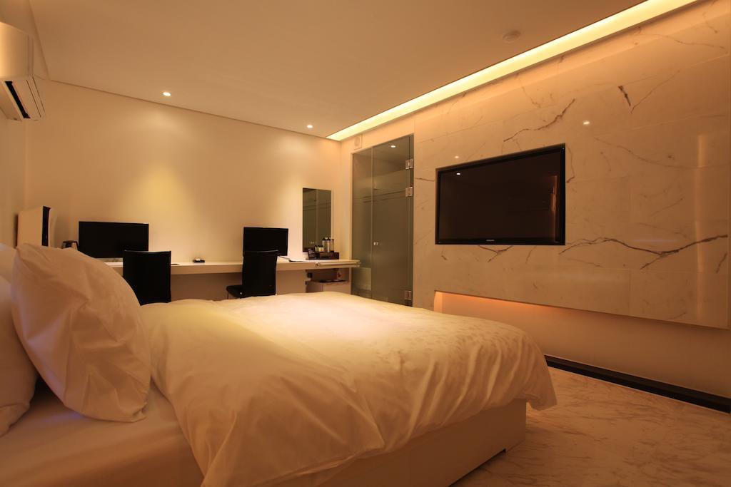 Lusso Hotel Seoul Phòng bức ảnh