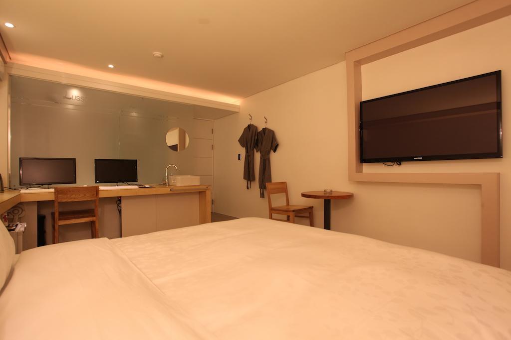 Lusso Hotel Seoul Phòng bức ảnh
